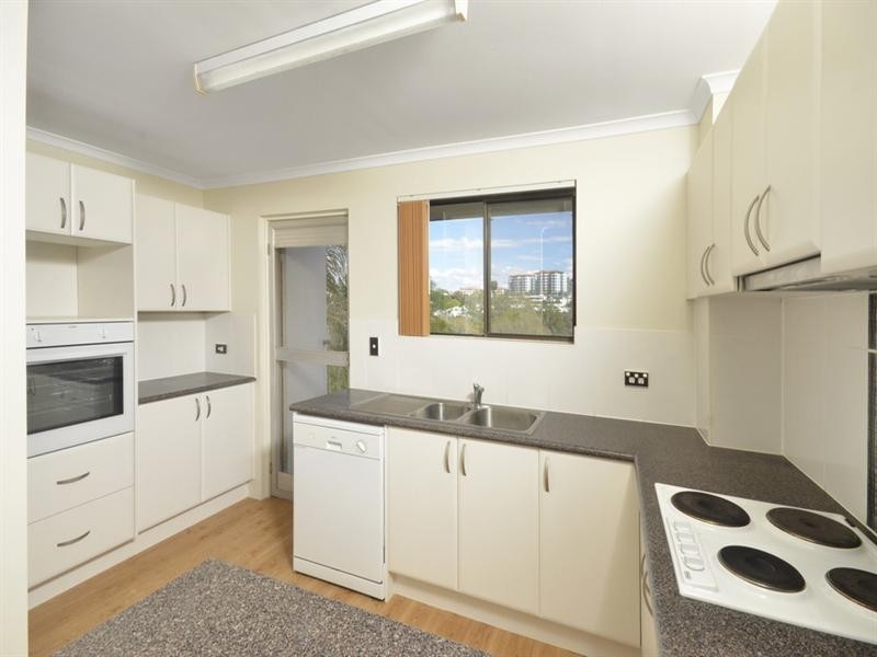 71 Oxford Terrace, Taringa QLD 4068