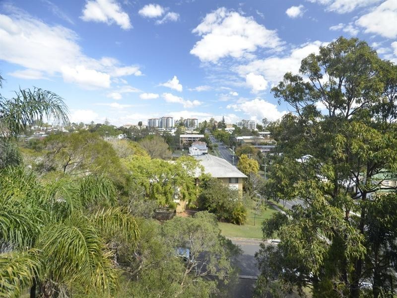 71 Oxford Terrace, Taringa QLD 4068