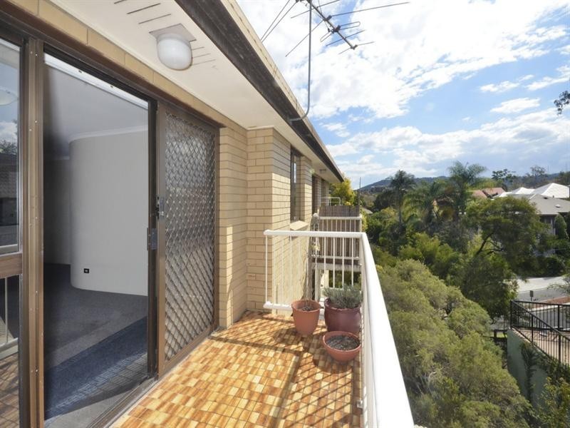 71 Oxford Terrace, Taringa QLD 4068