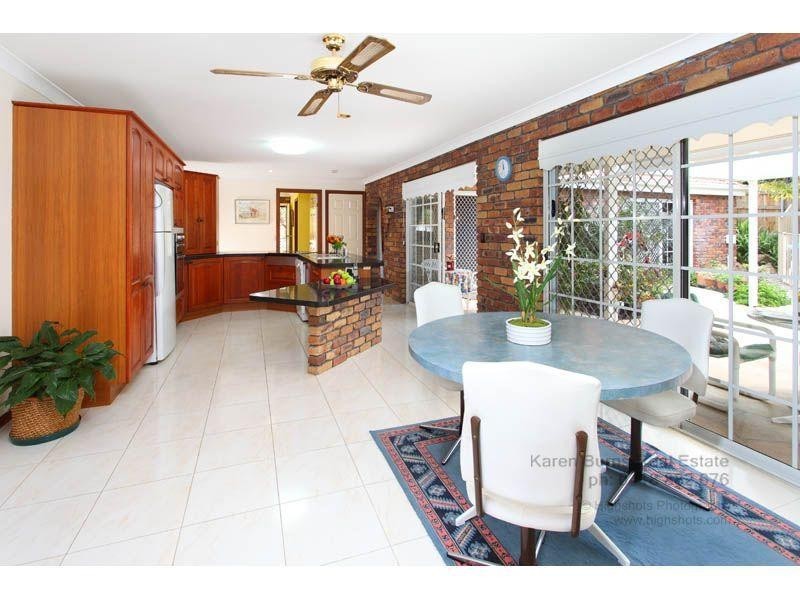 Kenmore Hills QLD 4069