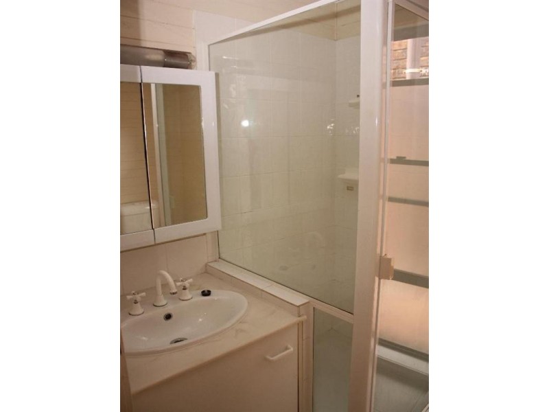 88 Dobell Street, Indooroopilly QLD 4068