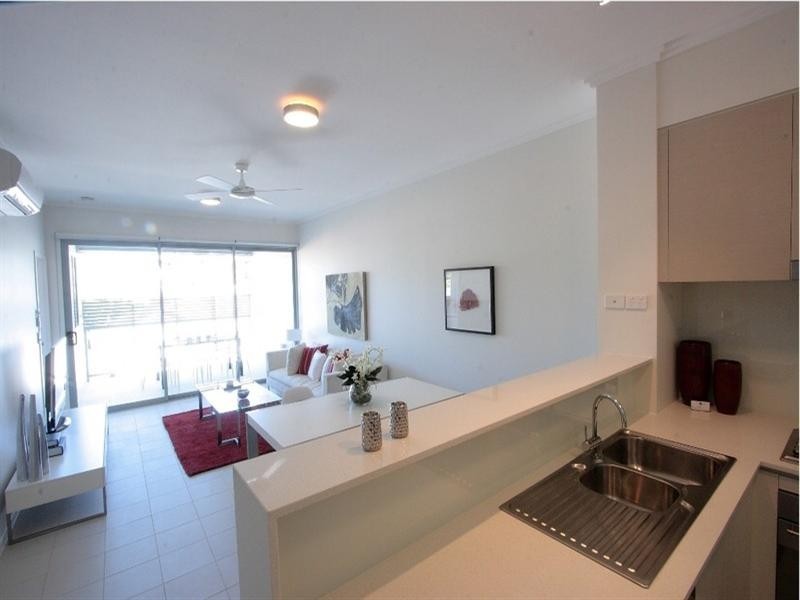 203/425 Hawthorne Road, Bulimba QLD 4171