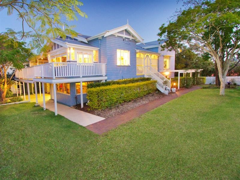 143 Waverley Road, Taringa QLD 4068