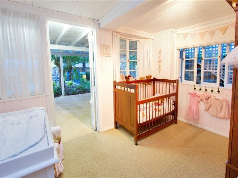 143 Waverley Road, Taringa QLD 4068