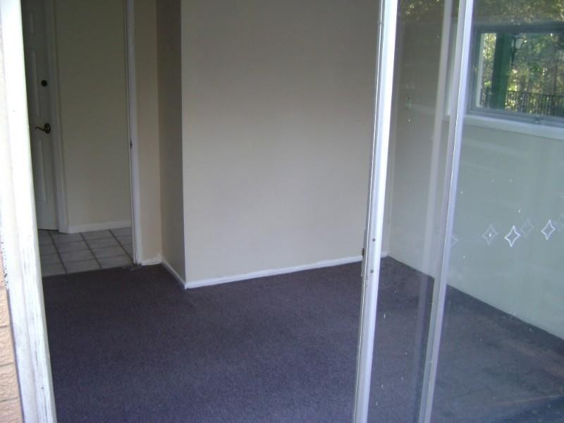 76 Brookfield Road, Kenmore QLD 4069