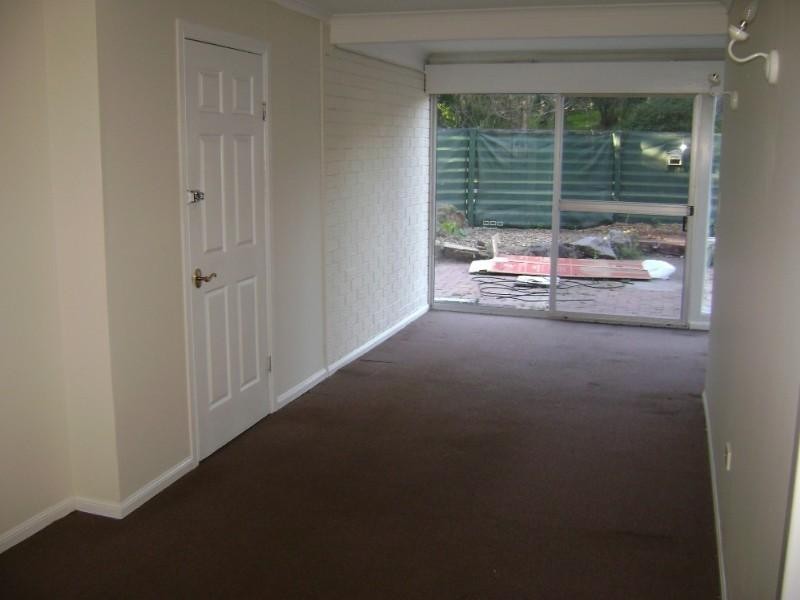 76 Brookfield Road, Kenmore QLD 4069