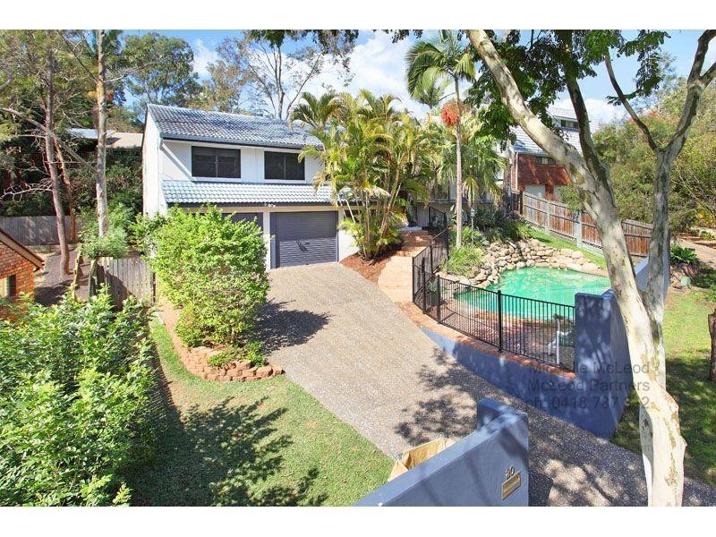 20 Dulhunty Street, Chapel Hill QLD 4069