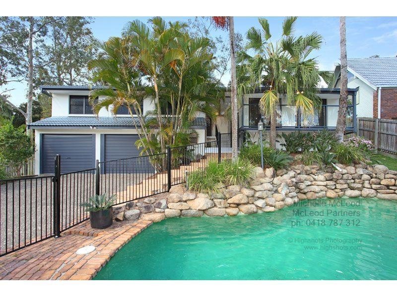 20 Dulhunty Street, Chapel Hill QLD 4069