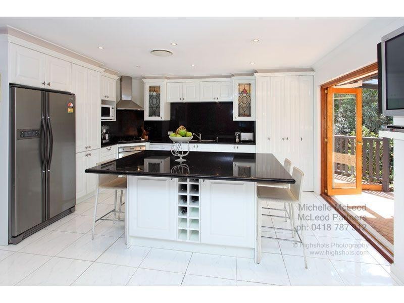 20 Dulhunty Street, Chapel Hill QLD 4069