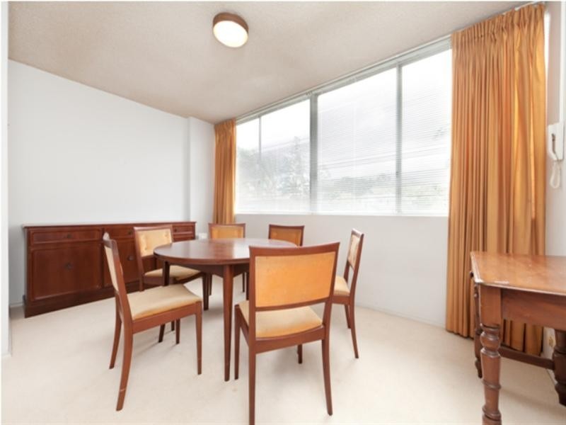 2/40 Glen Road, Toowong QLD 4066