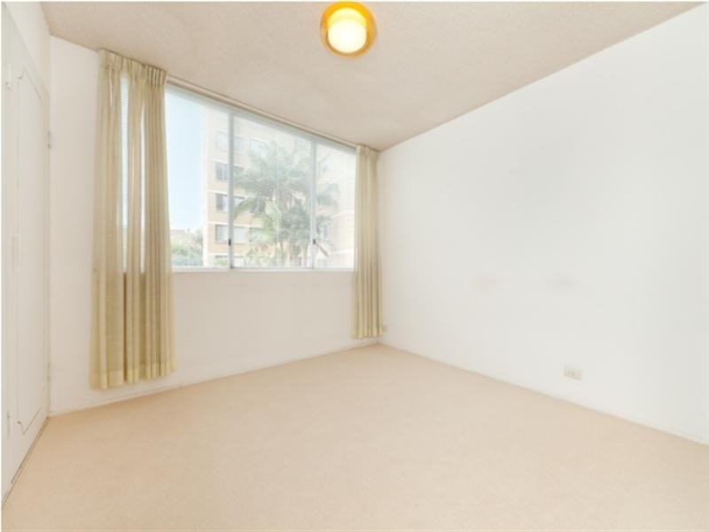 2/40 Glen Road, Toowong QLD 4066