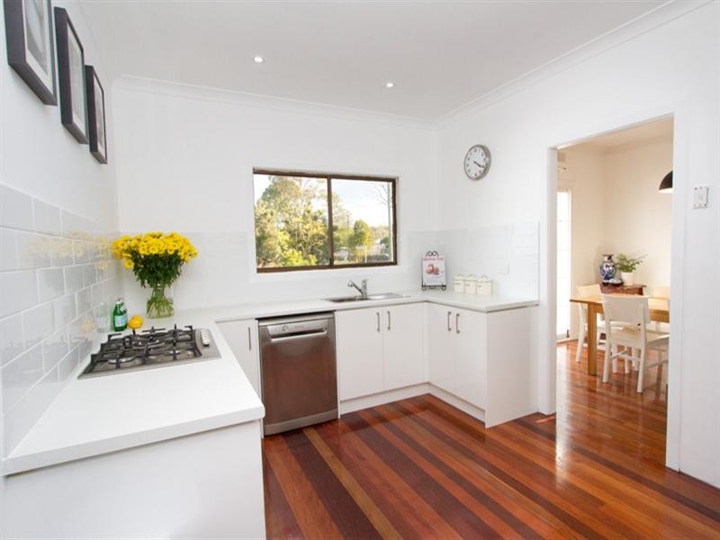 60 Hall Avenue, Corinda QLD 4075