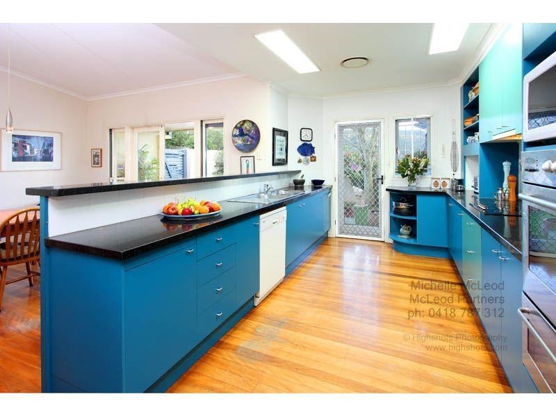 52 Mukurta Street, Chapel Hill QLD 4069