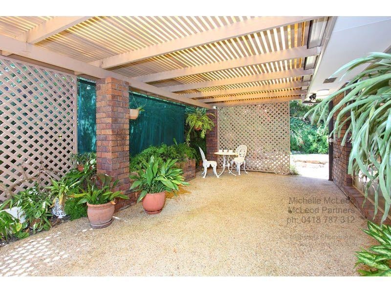 29 Nankoor Street, Chapel Hill QLD 4069