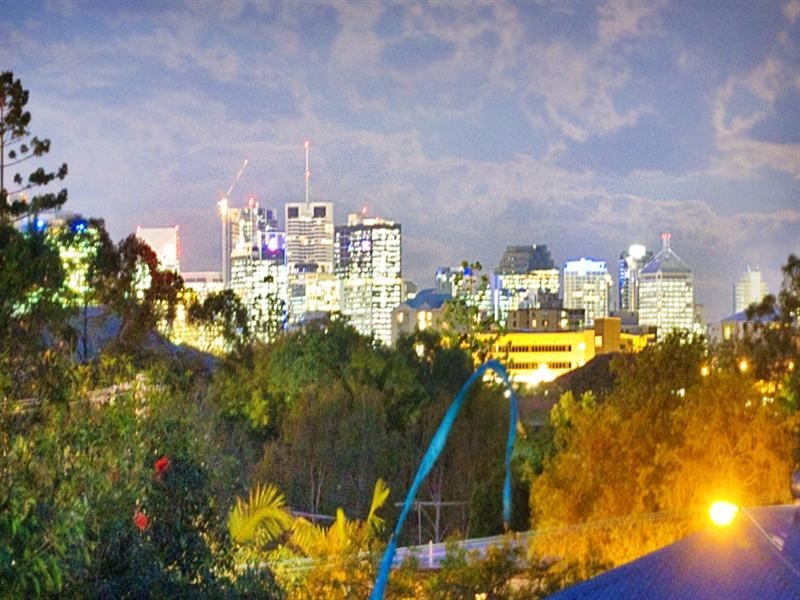 28B Norwood Street, Toowong QLD 4066