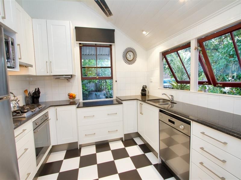 28B Norwood Street, Toowong QLD 4066