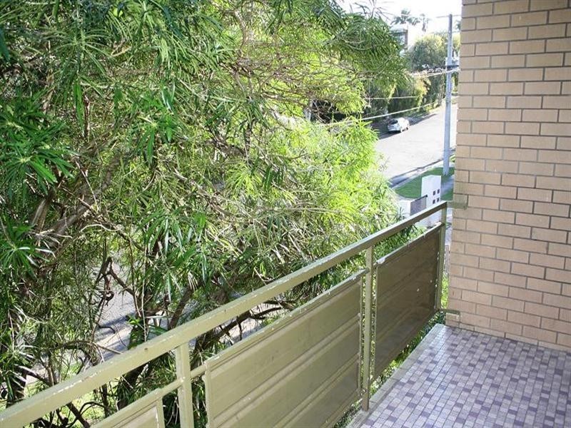 1/37 Elizabeth Street, Toowong QLD 4066