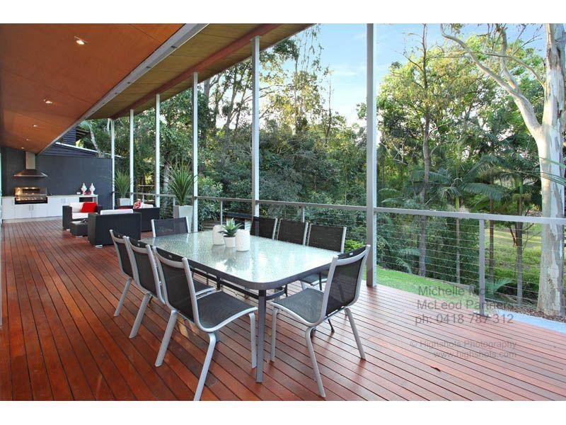 6 Karabil Street, Chapel Hill QLD 4069