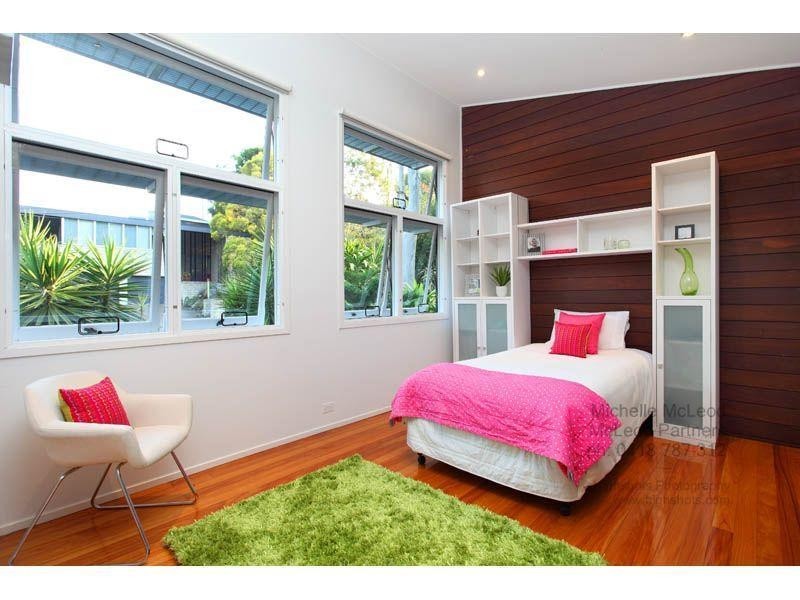 6 Karabil Street, Chapel Hill QLD 4069