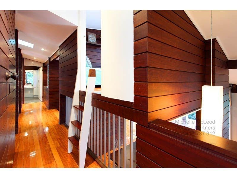 6 Karabil Street, Chapel Hill QLD 4069