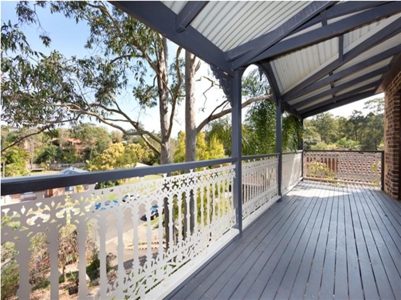 63 Marmindie Street, Chapel Hill QLD 4069