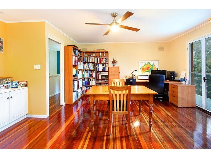 335 Pullenvale Road, Pullenvale QLD 4069