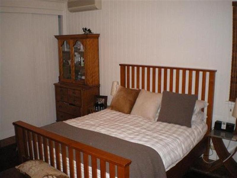 98 Payne Street, Auchenflower QLD 4066