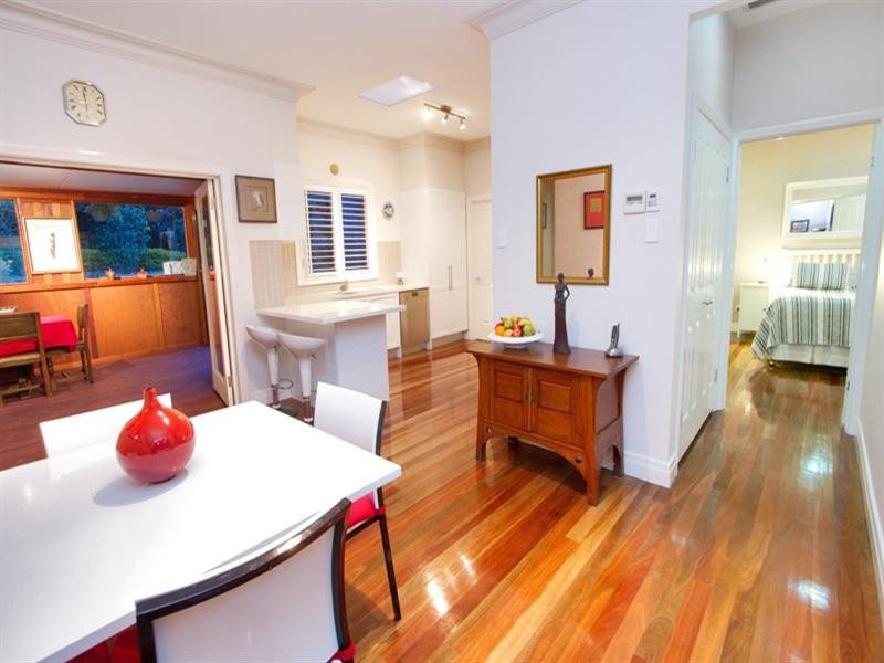 26 Park Avenue, Auchenflower QLD 4066