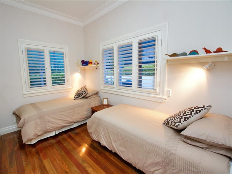 26 Park Avenue, Auchenflower QLD 4066