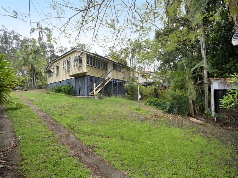 147 Frederick Street, Toowong QLD 4066
