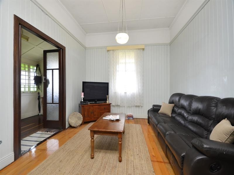 147 Frederick Street, Toowong QLD 4066