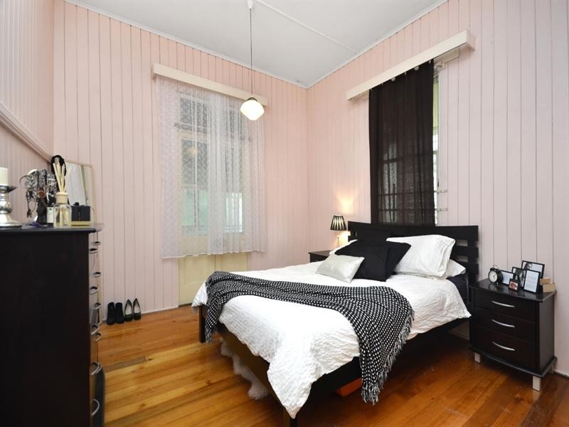 147 Frederick Street, Toowong QLD 4066