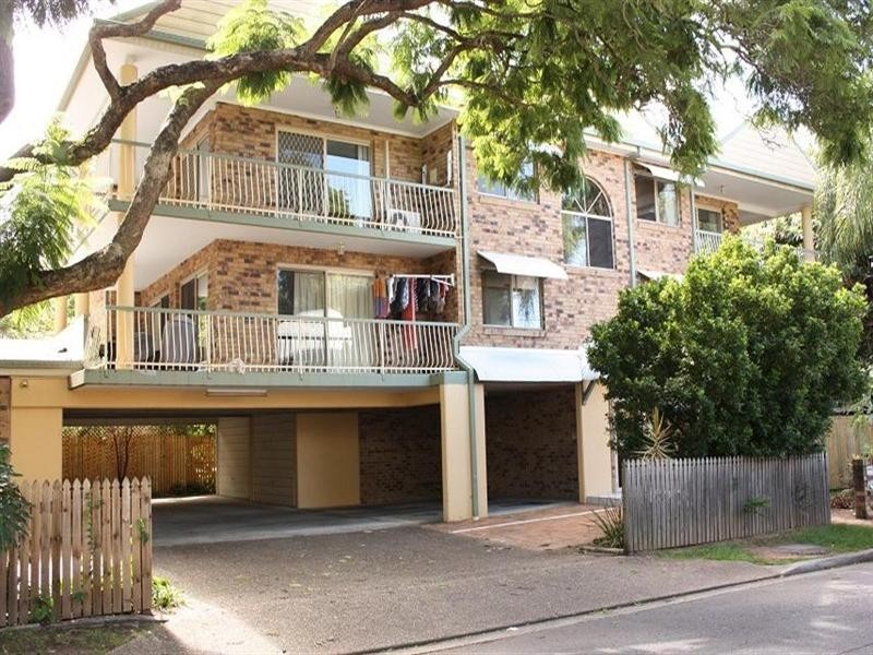 4/39 Raven Street, St Lucia QLD 4067