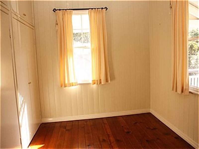 35 Cunningham Street, Taringa QLD 4068