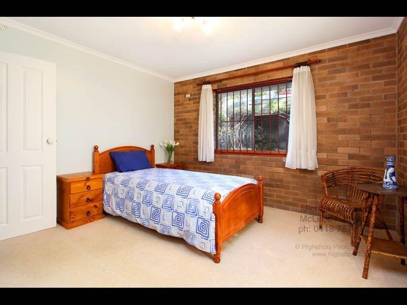 20 Chantilly Street, Chapel Hill QLD 4069