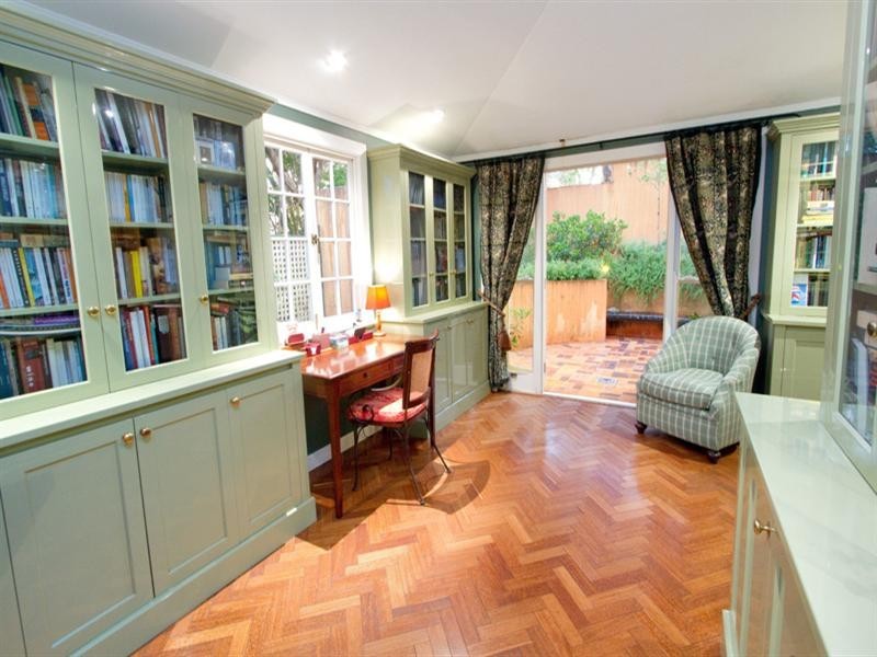 340 Swann Road, St Lucia QLD 4067