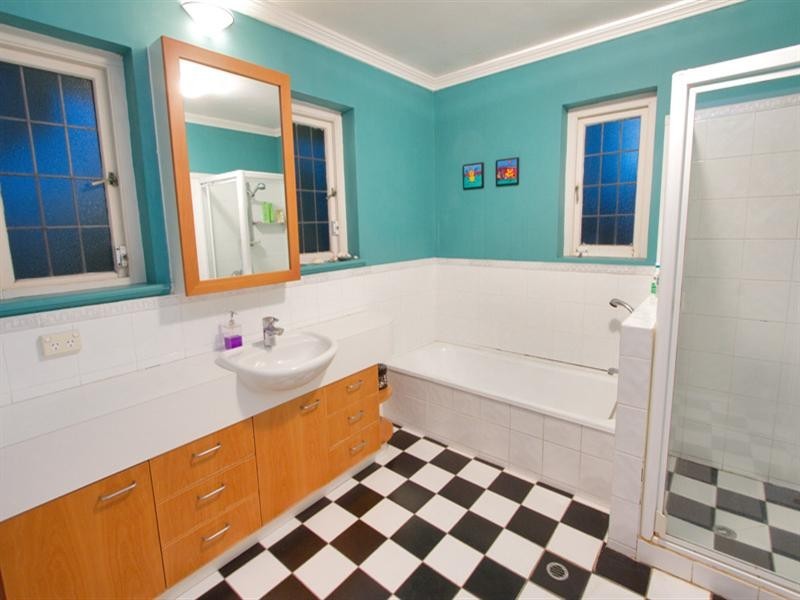 340 Swann Road, St Lucia QLD 4067