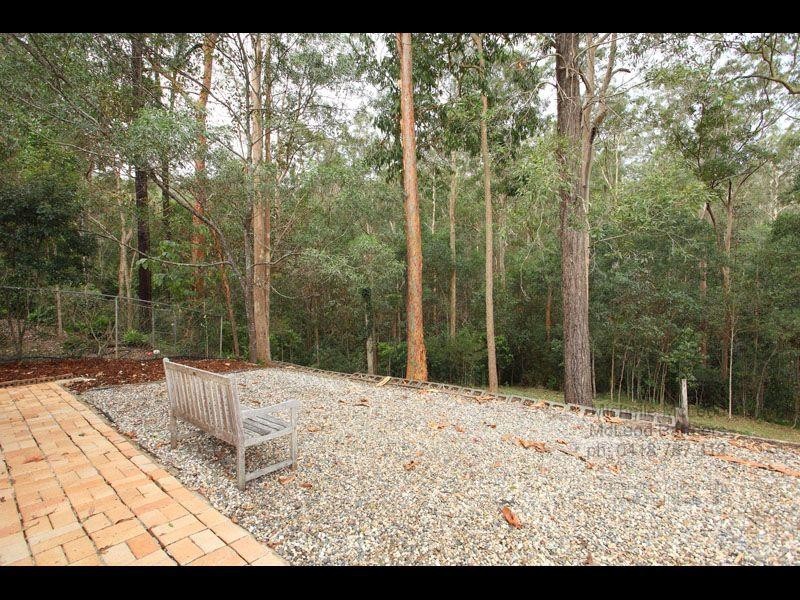24 Ringway Place, Chapel Hill QLD 4069