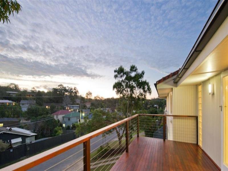 12 Eastment Street, Bardon QLD 4065