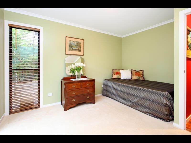 5 Job Street, Chapel Hill QLD 4069