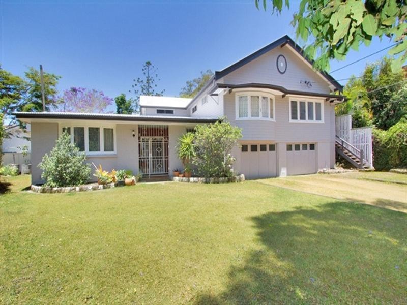 33 Volga Crescent, Indooroopilly QLD 4068