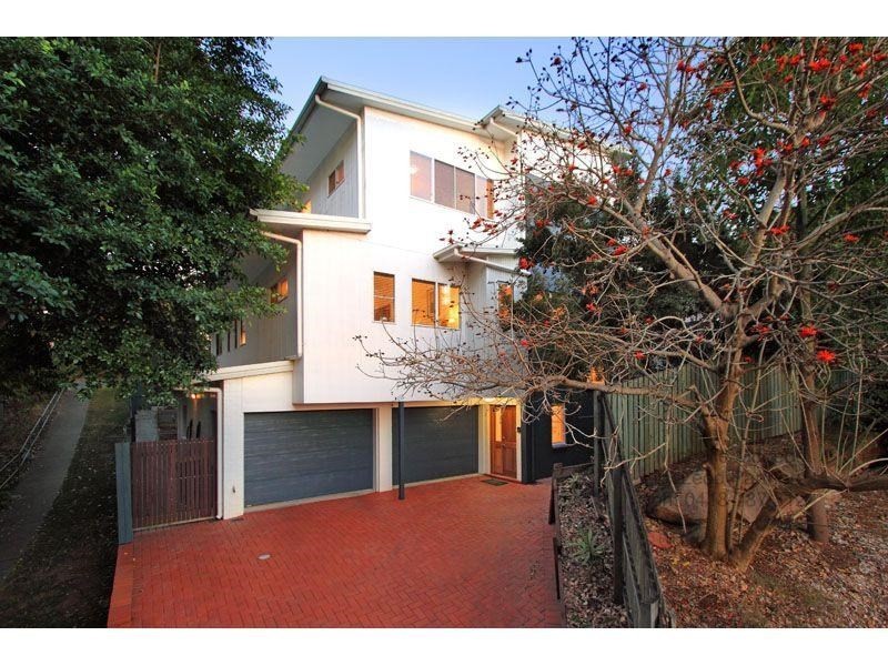 35 Vakuta Street, Fig Tree Pocket QLD 4069