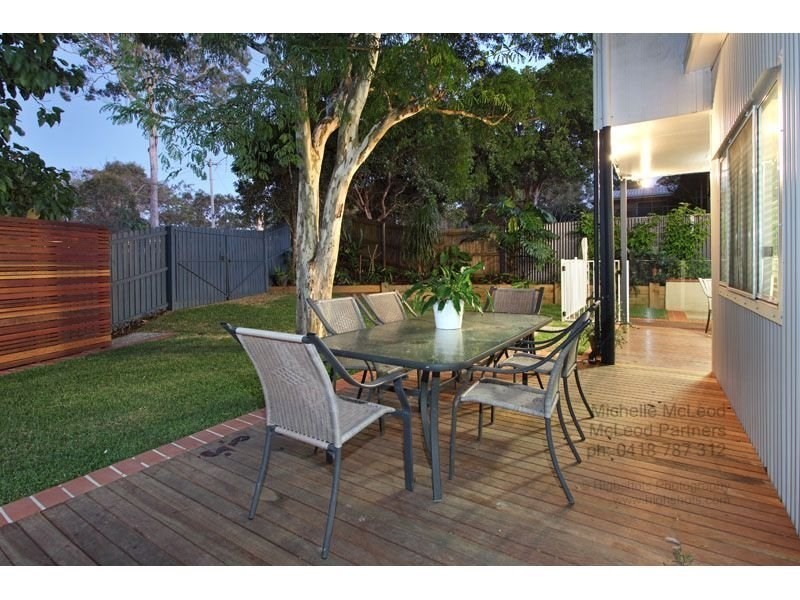 35 Vakuta Street, Fig Tree Pocket QLD 4069