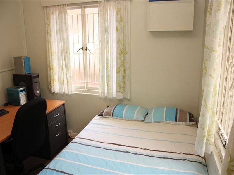 145 Hillside Terrace, St Lucia QLD 4067