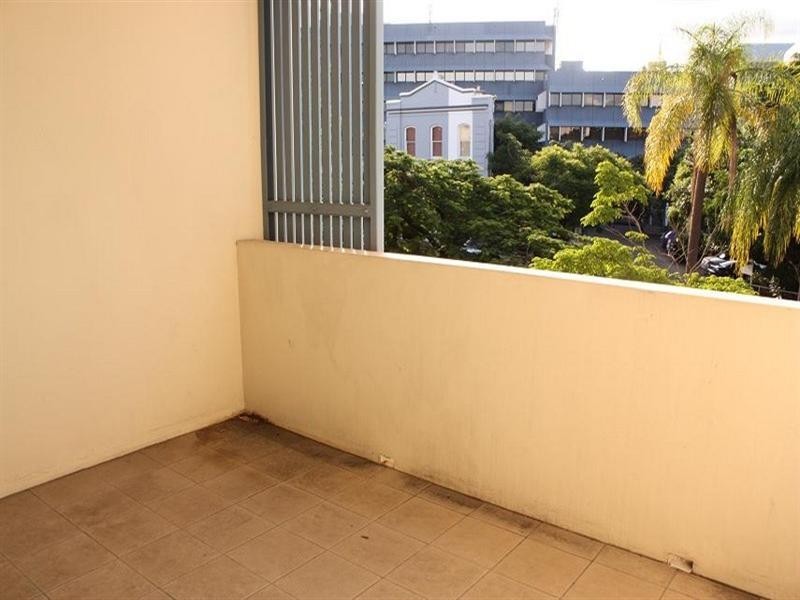 1B/50 High Street, Toowong QLD 4066