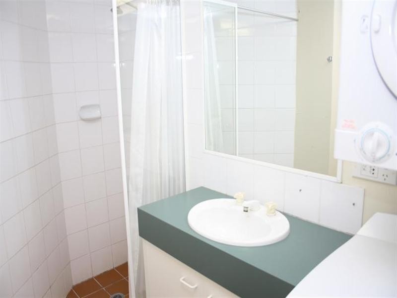 101/435 Coronation Drive, Auchenflower QLD 4066