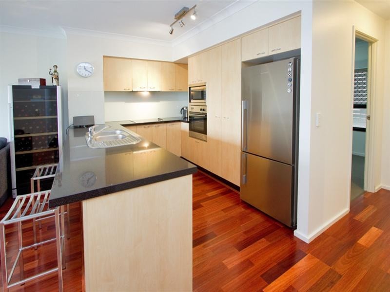 6/60 Sherwood Road, Toowong QLD 4066