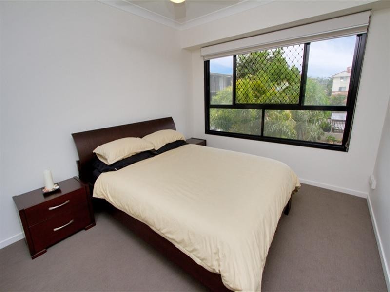 6/60 Sherwood Road, Toowong QLD 4066