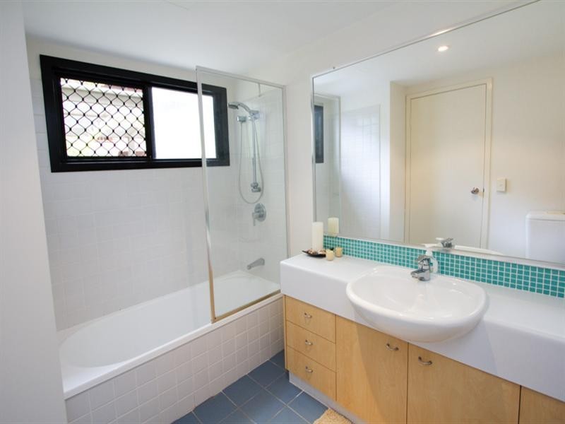 6/60 Sherwood Road, Toowong QLD 4066