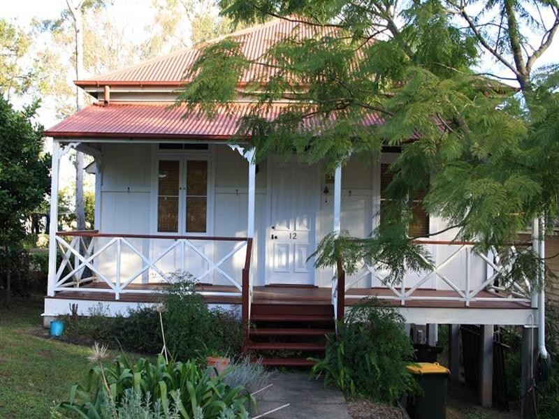 12 Rokeby Terrace, Taringa QLD 4068